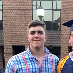 Meet your Posher, Hunter